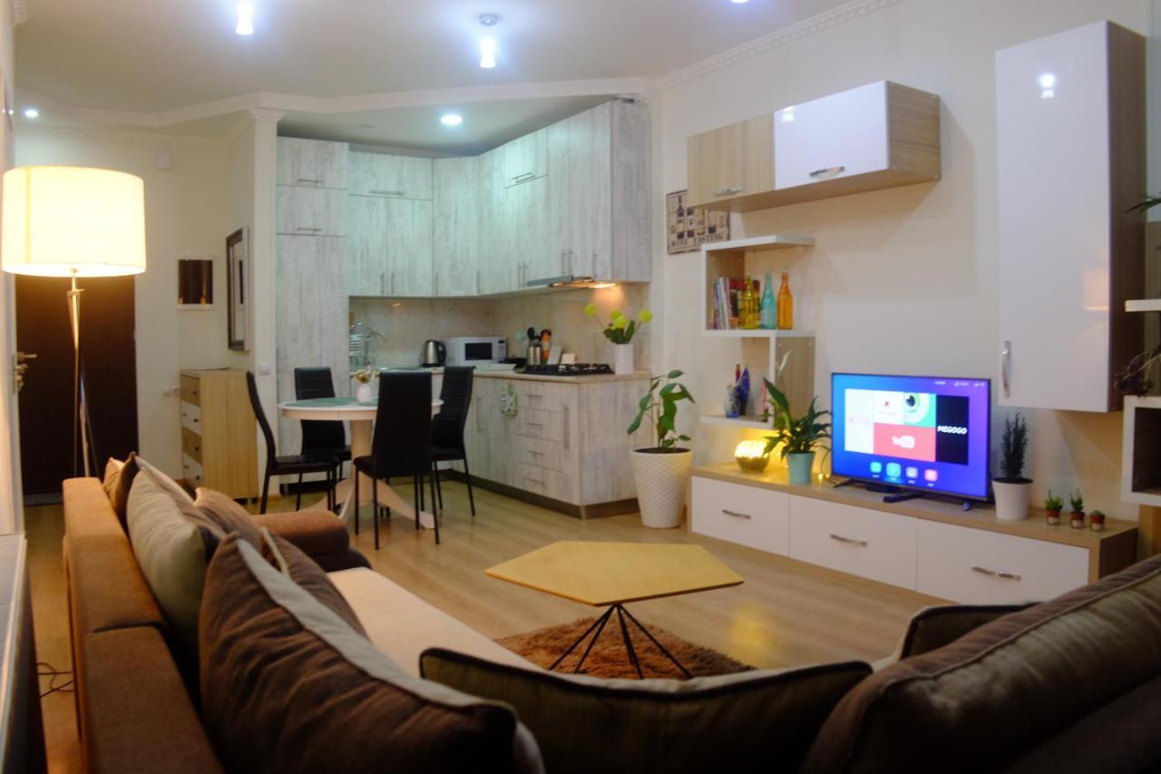 טביליסי Ameri Plaza Green Apartments מראה חיצוני תמונה